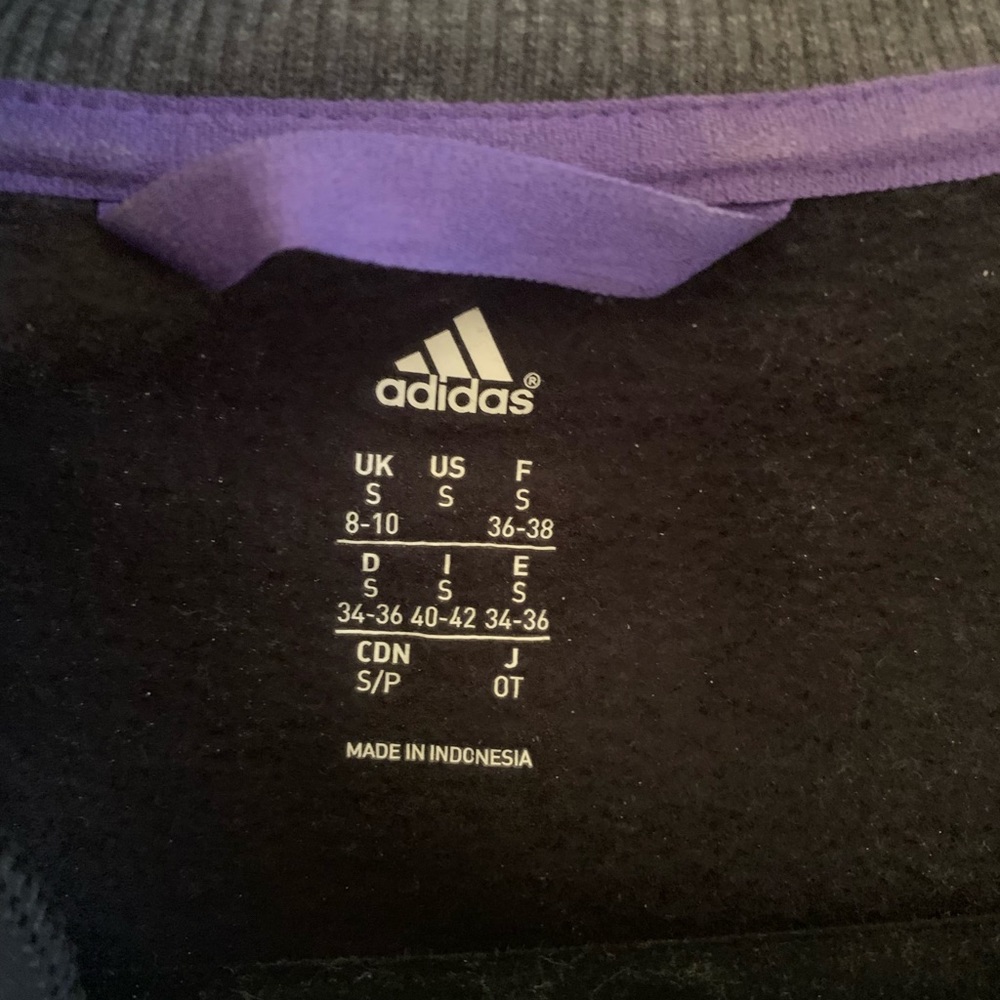 Adidas Pullover - Picture 3 of 3